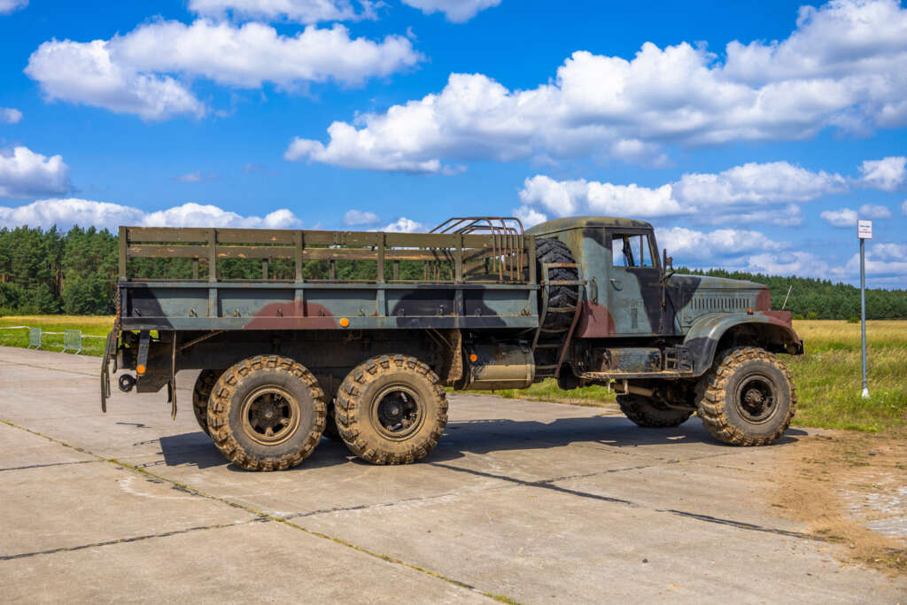 Piknik Wojskowy i służb mundurowych na lotnisku w Pile. 10 sierpnia 2025. Fot. Marcin Mazuiarz
