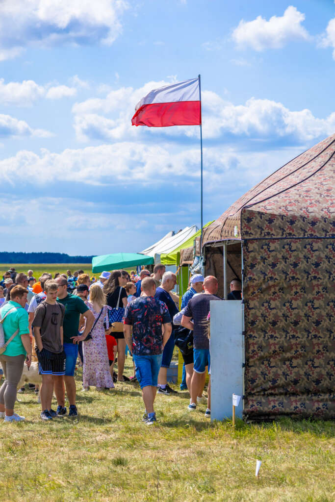 Piknik Wojskowy i służb mundurowych na lotnisku w Pile. 10 sierpnia 2025. Fot. Marcin Mazuiarz