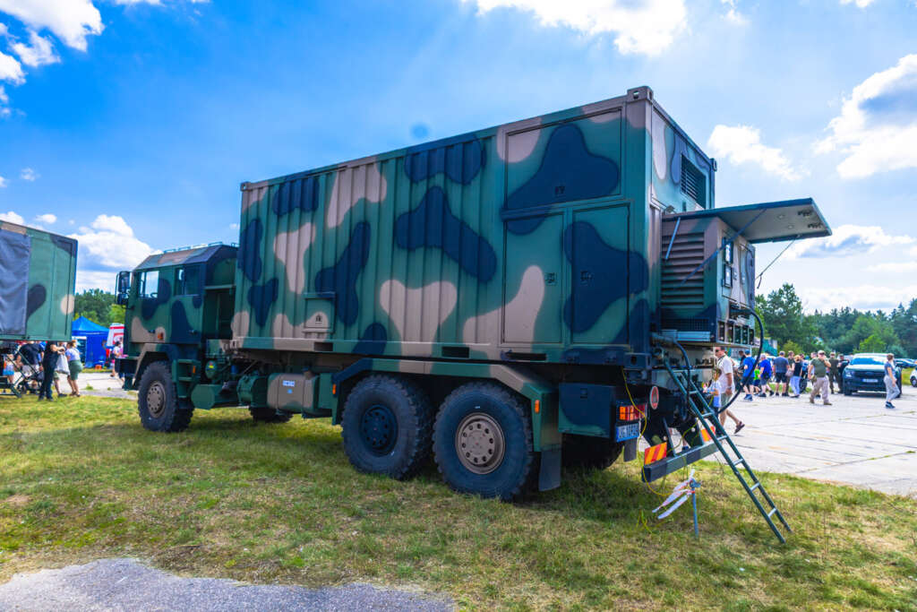 Piknik Wojskowy i służb mundurowych na lotnisku w Pile. 10 sierpnia 2025. Fot. Marcin Mazuiarz