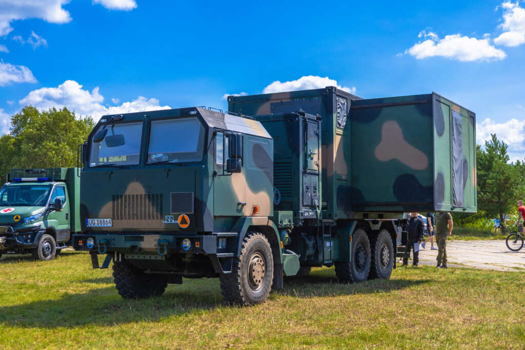 Piknik Wojskowy i służb mundurowych na lotnisku w Pile. 10 sierpnia 2025. Fot. Marcin Mazuiarz